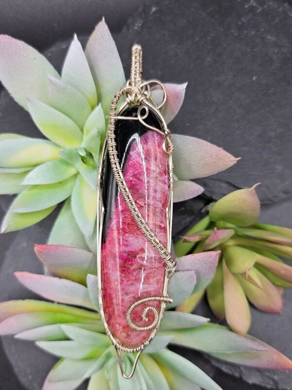 Agate Spike
