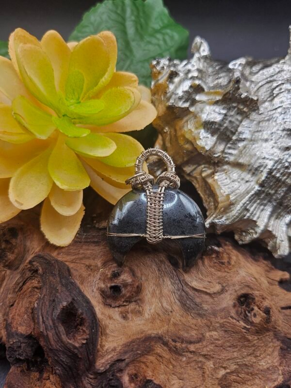 Hematite Crescent