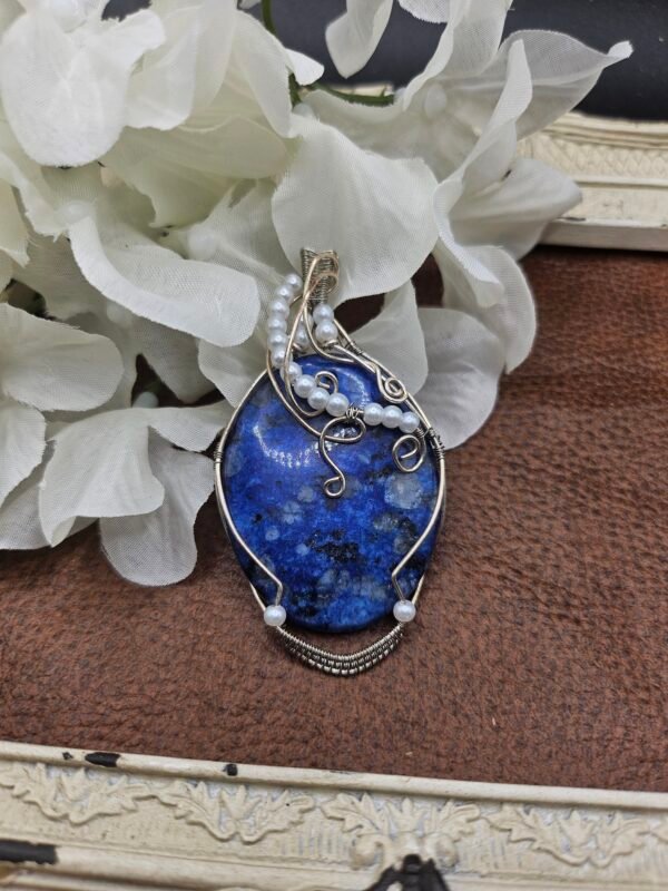 Sodalite w/ Pearl