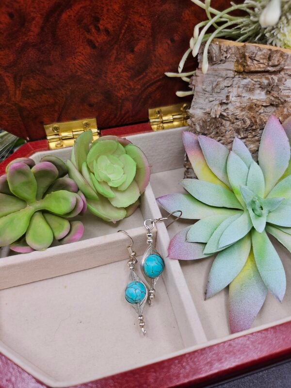 Single Herring Bone Earrings